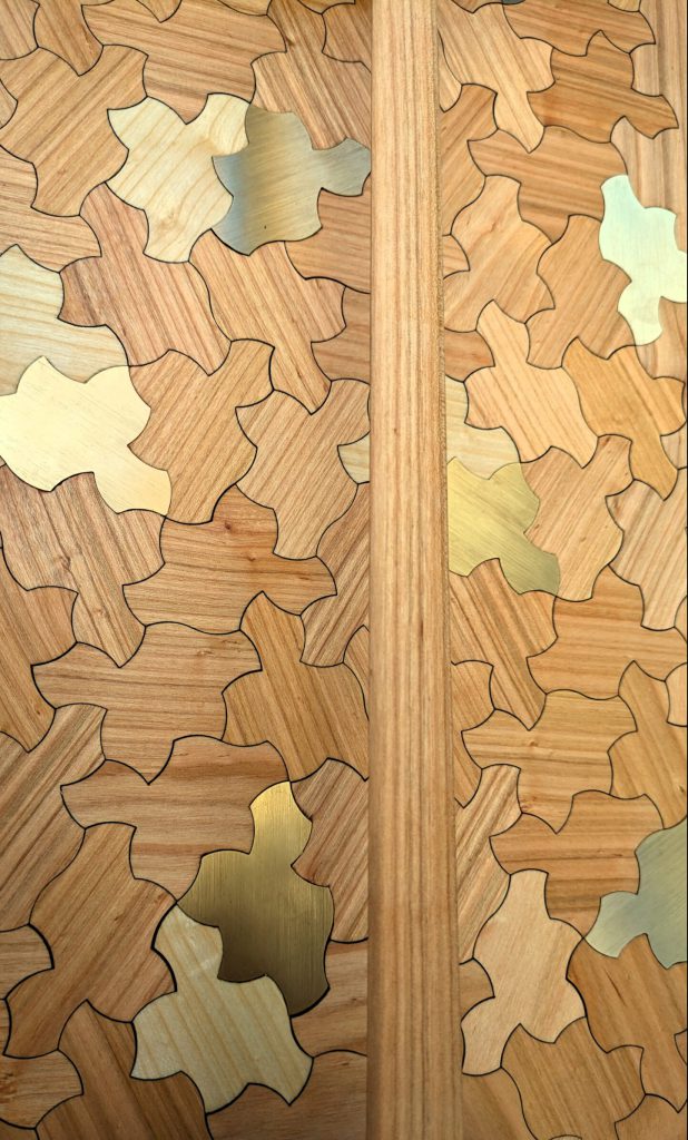 mathematisches Furnierbild